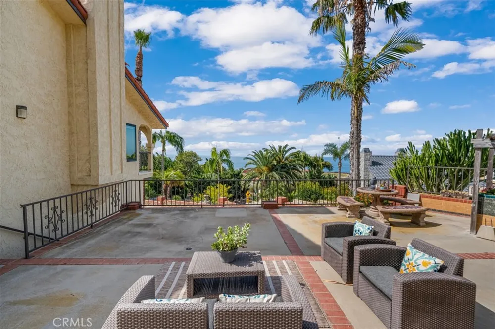 32425 Aqua Vista Rancho Palos Verdes, CA 90275