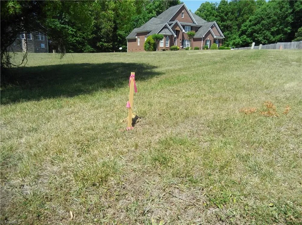 1903 Deidre Court Greensboro, NC 27406