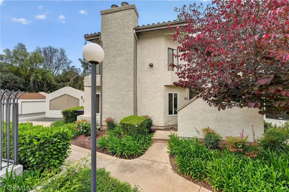69 Brownfield Pomona, CA 91766