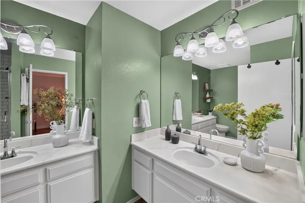 69 Brownfield Pomona, CA 91766
