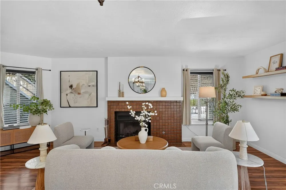 69 Brownfield Pomona, CA 91766