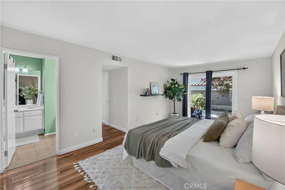 69 Brownfield Pomona, CA 91766
