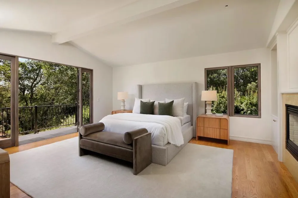 307 Olive Hill Lane Woodside, CA 94062