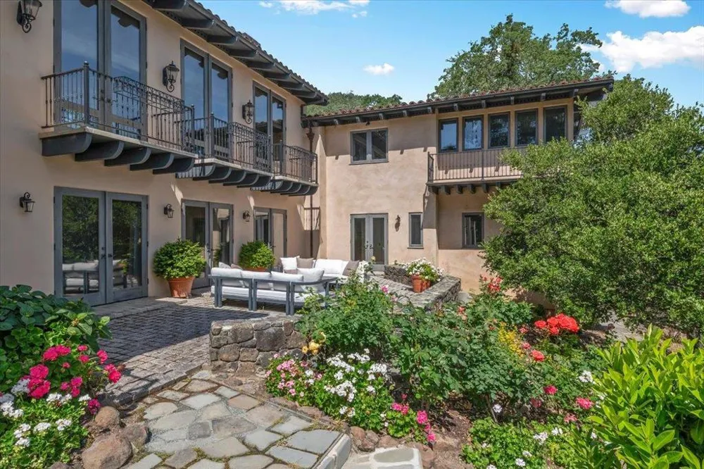 307 Olive Hill Lane Woodside, CA 94062