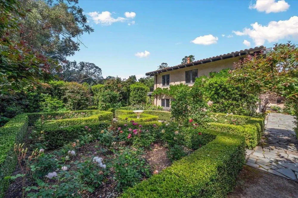 307 Olive Hill Lane Woodside, CA 94062