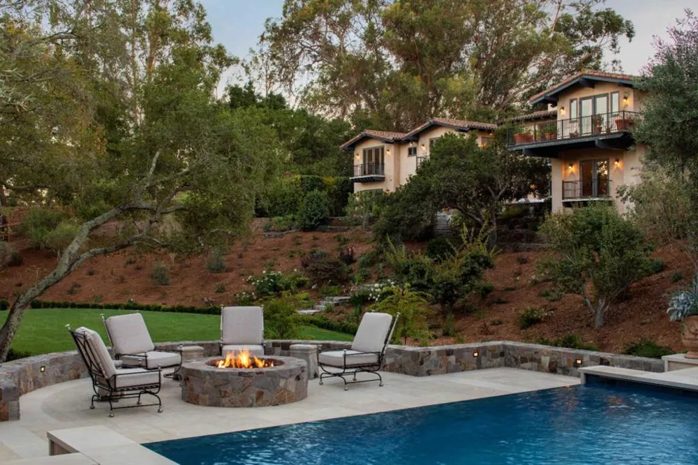 307 Olive Hill Lane Woodside, CA 94062