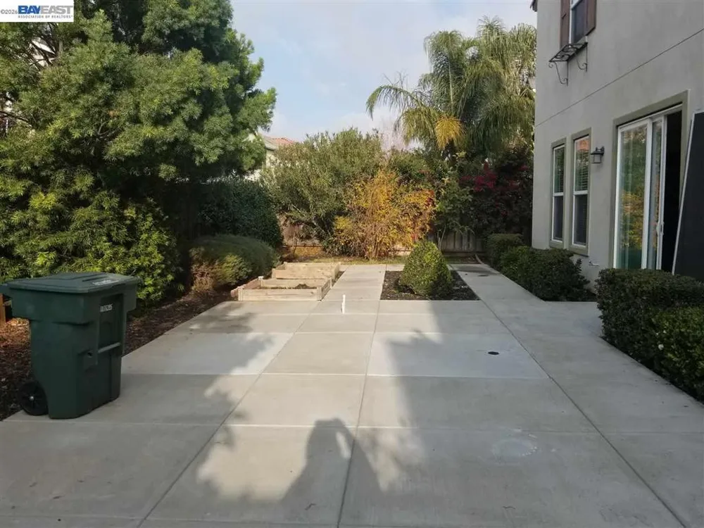199 Alta Dena St Mountain House, CA 95391