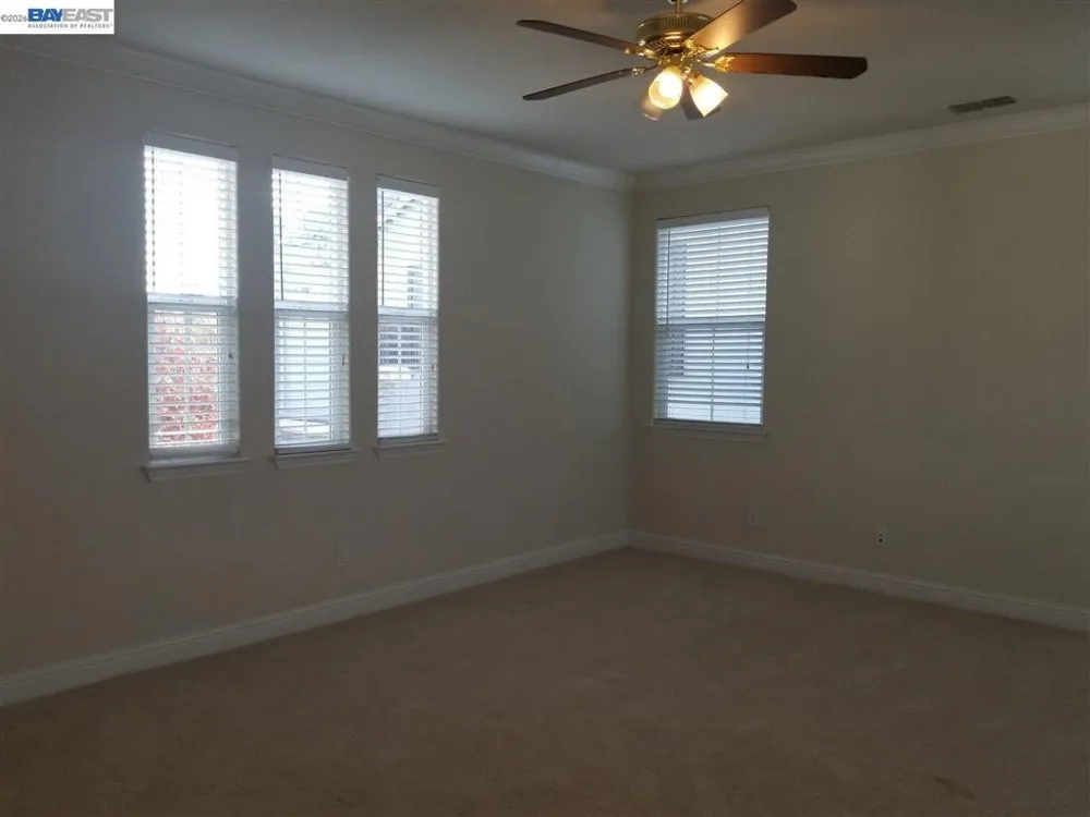 199 Alta Dena St Mountain House, CA 95391