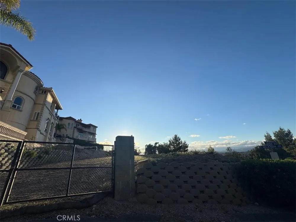 23808 Bella Vista Newhall, CA 91321