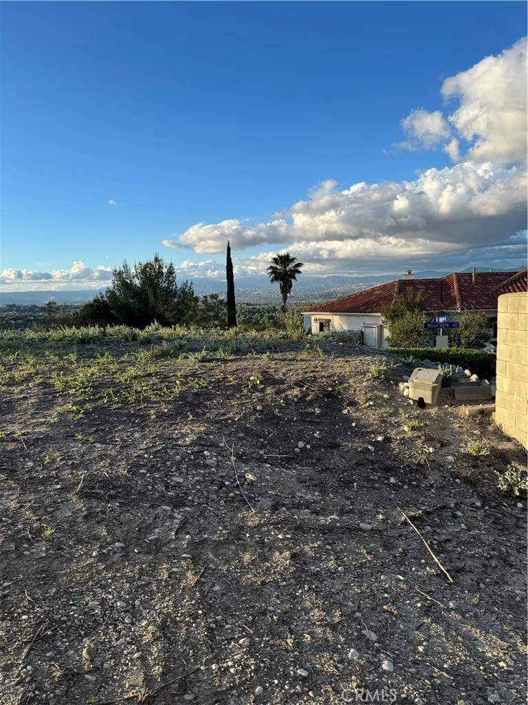 23808 Bella Vista Newhall, CA 91321