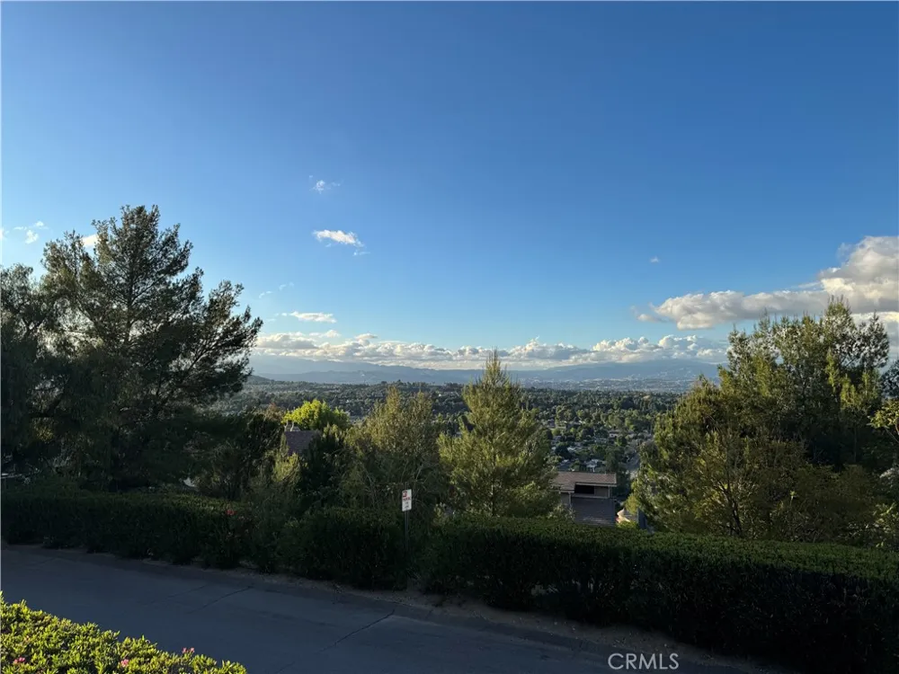23808 Bella Vista Newhall, CA 91321