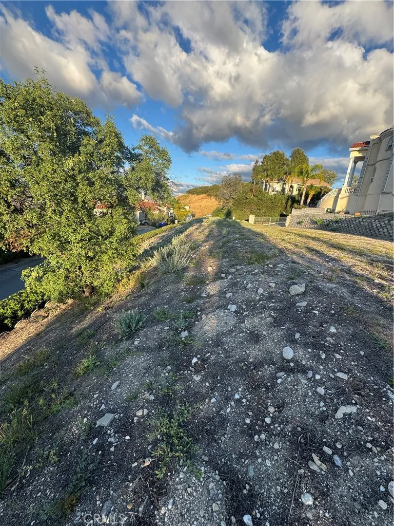 23808 Bella Vista Newhall, CA 91321