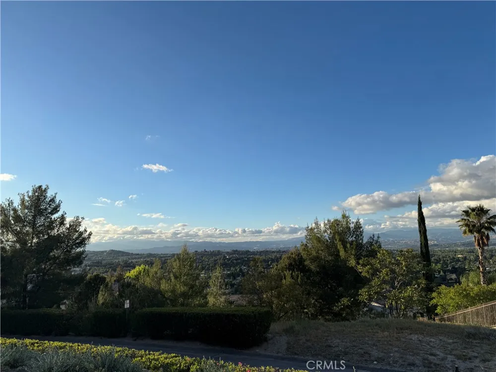 23808 Bella Vista Newhall, CA 91321