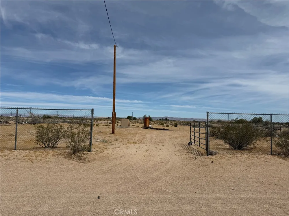 34805 Newberry Newberry Springs, CA 92365
