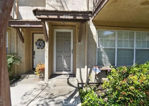 928 S Glendora