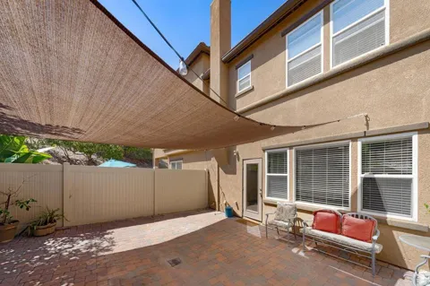 6233 Avenida De Las Vistas #4