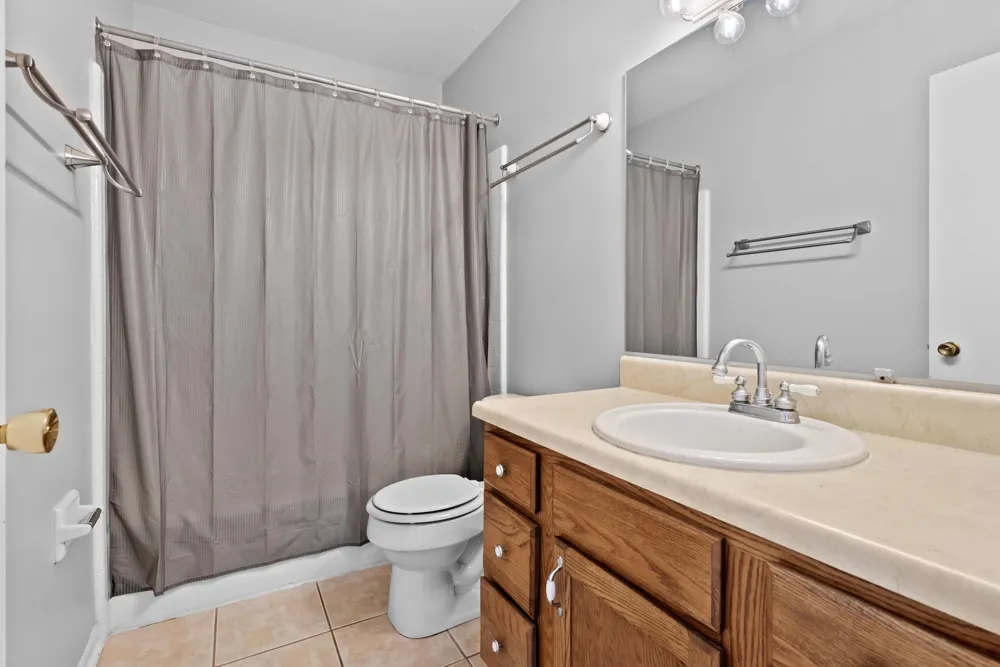 726 Garland Circle #A Kalamazoo, MI 49008