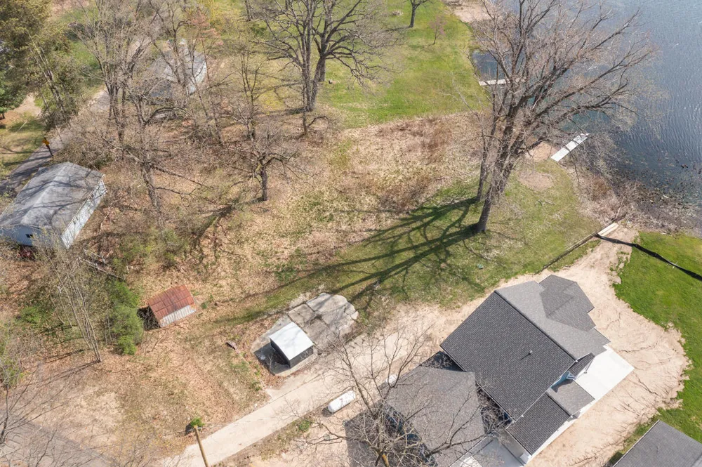 5123 Hurt Drive Delton, MI 49046