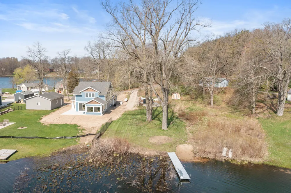 5123 Hurt Drive Delton, MI 49046