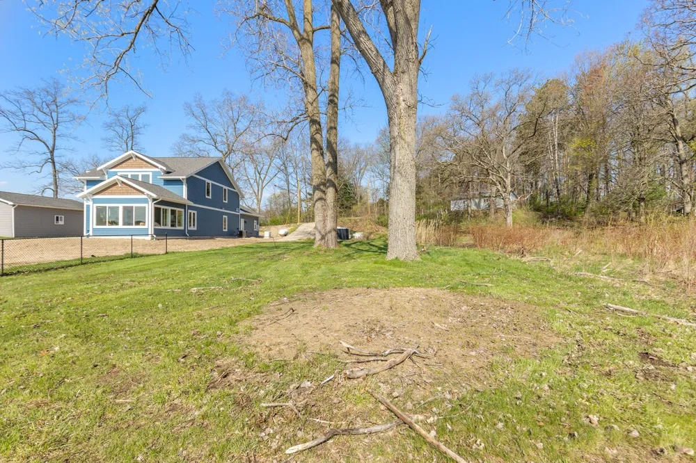 5123 Hurt Drive Delton, MI 49046