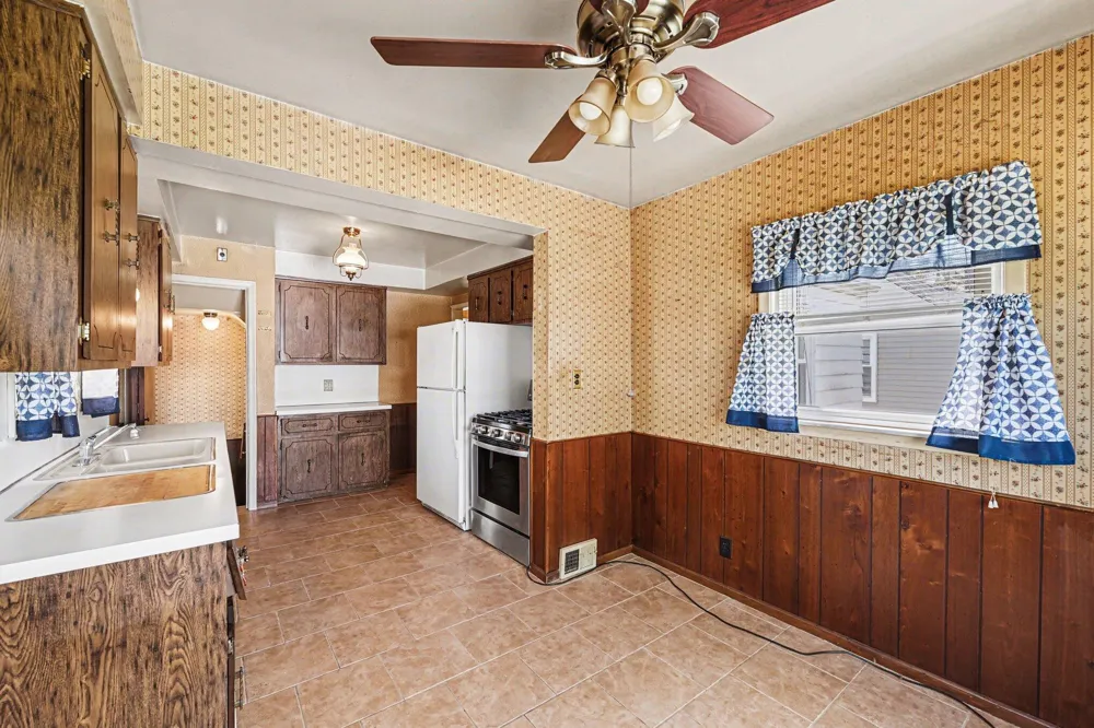 24924 Princeton Street Dearborn, MI 48124