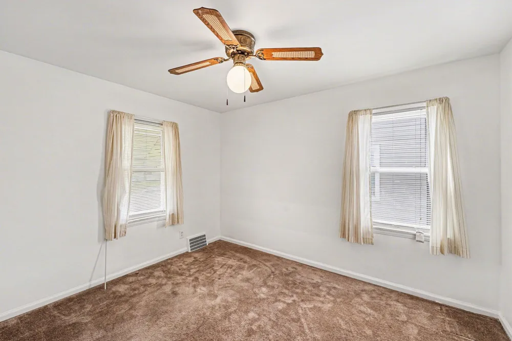 24924 Princeton Street Dearborn, MI 48124