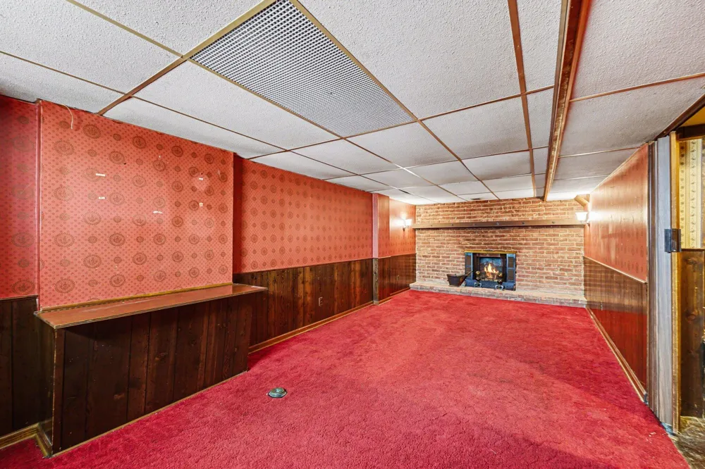 24924 Princeton Street Dearborn, MI 48124