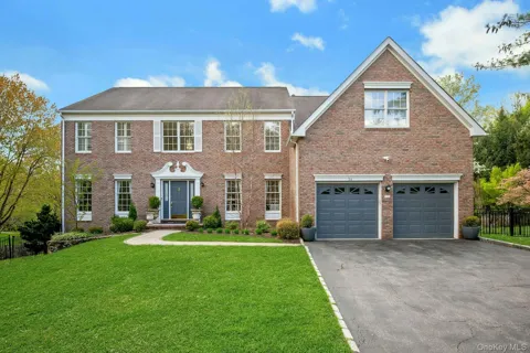 34 Eagle Court