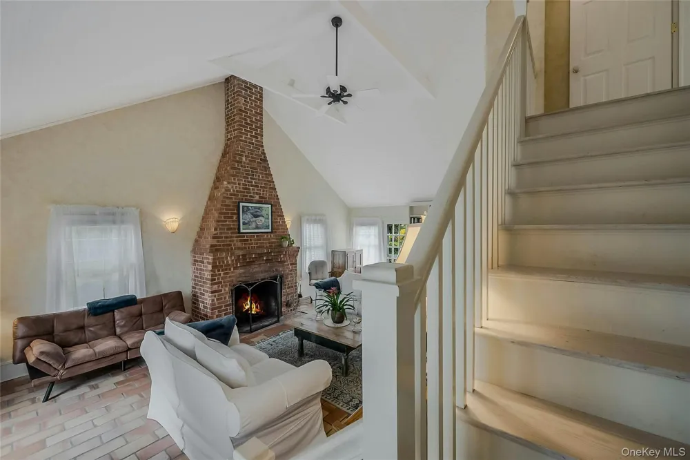5A/5B Jessup Lane Quogue, NY 11959