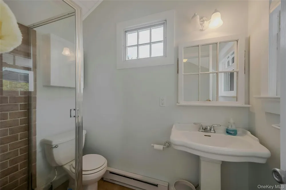 5A/5B Jessup Lane Quogue, NY 11959