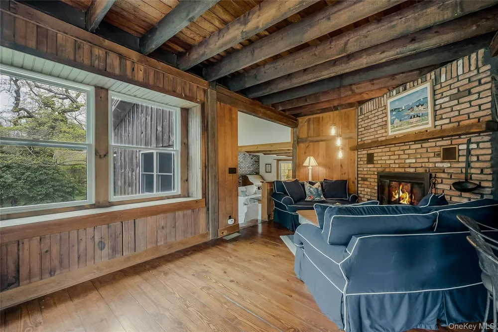 5A/5B Jessup Lane Quogue, NY 11959