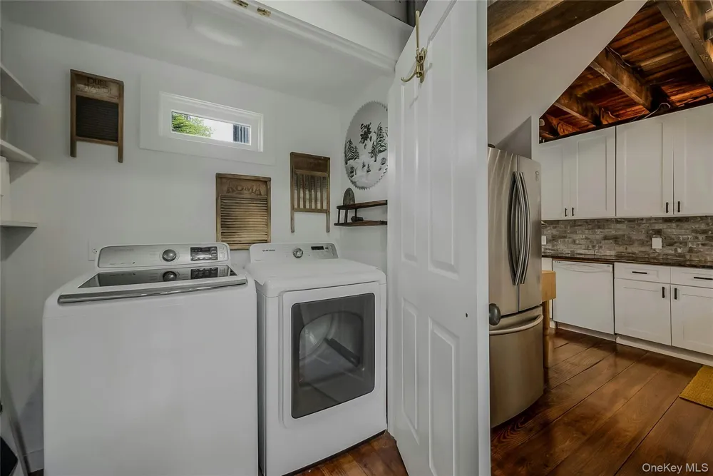 5A/5B Jessup Lane Quogue, NY 11959