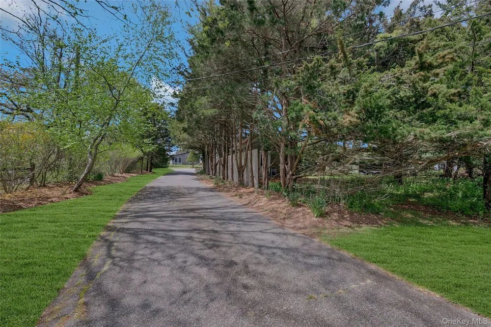 5A/5B Jessup Lane Quogue, NY 11959