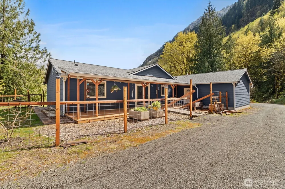 5588 State Route 508 Morton, WA 98356