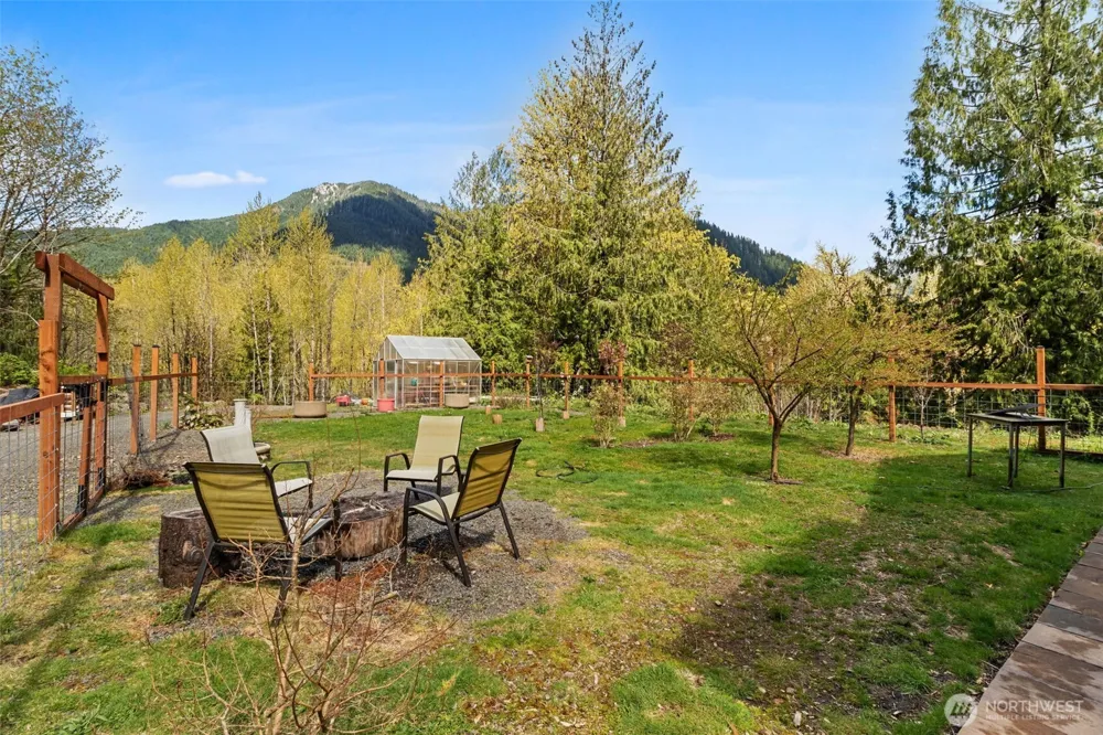 5588 State Route 508 Morton, WA 98356