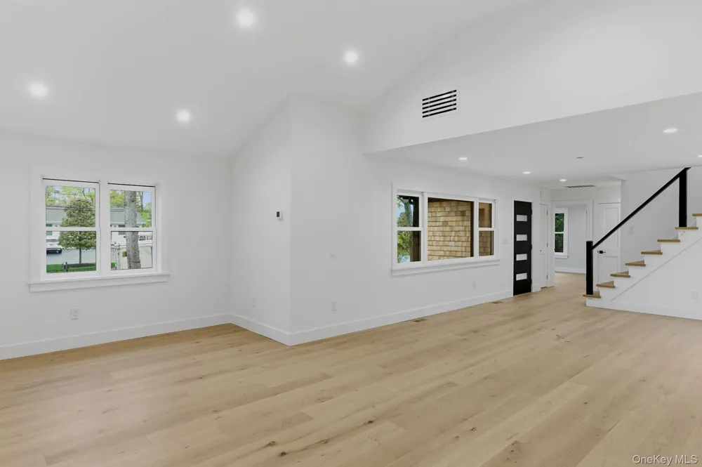 7 Mortimer Street Westhampton Beach, NY 11978