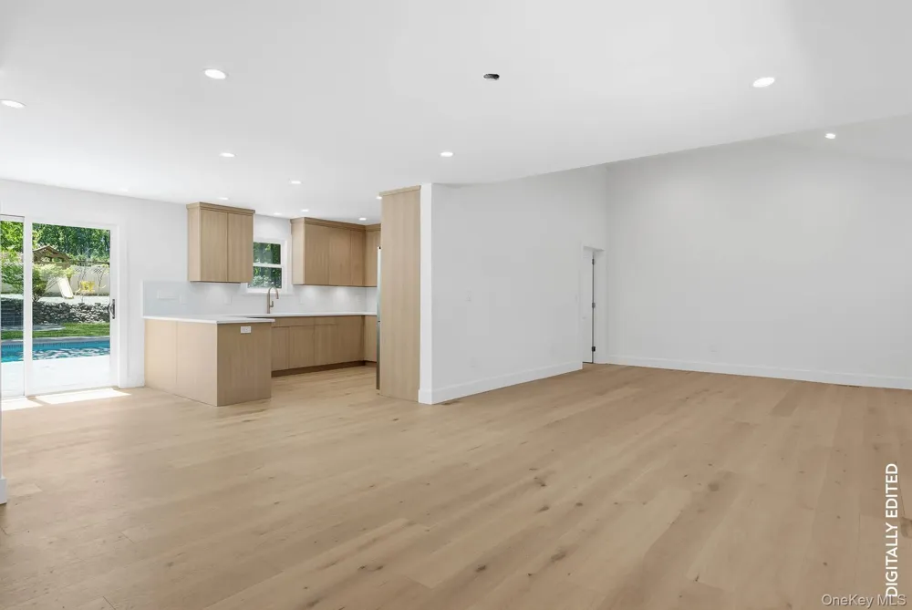 7 Mortimer Street Westhampton Beach, NY 11978