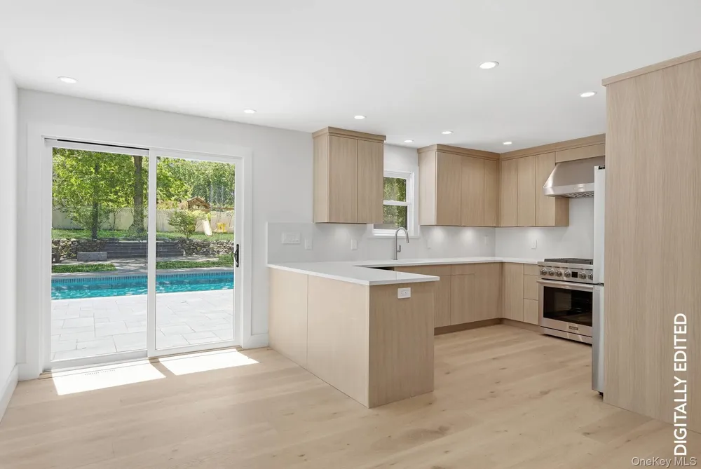 7 Mortimer Street Westhampton Beach, NY 11978
