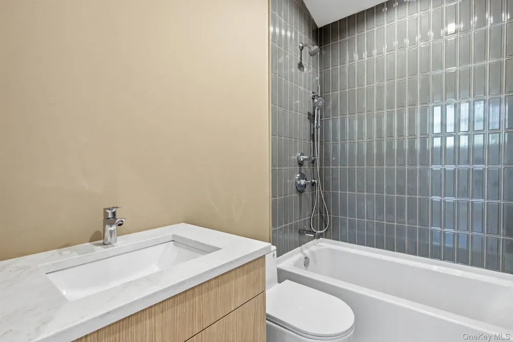 7 Mortimer Street Westhampton Beach, NY 11978