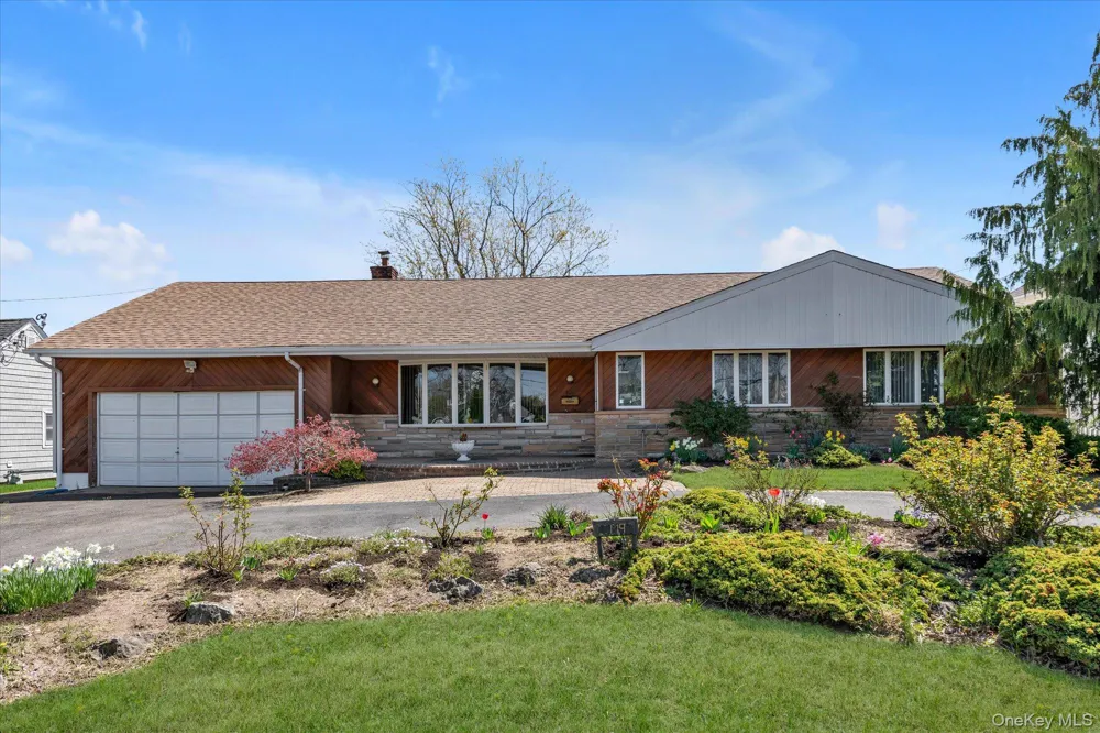 119 Ocean Avenue Massapequa, NY 11758