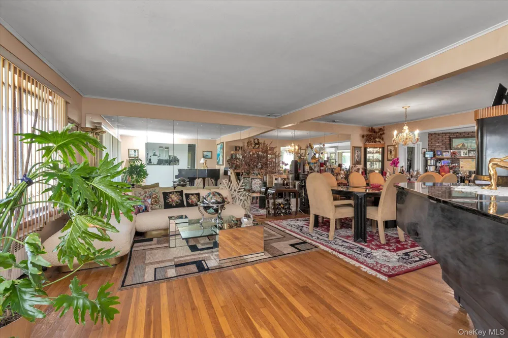 119 Ocean Avenue Massapequa, NY 11758