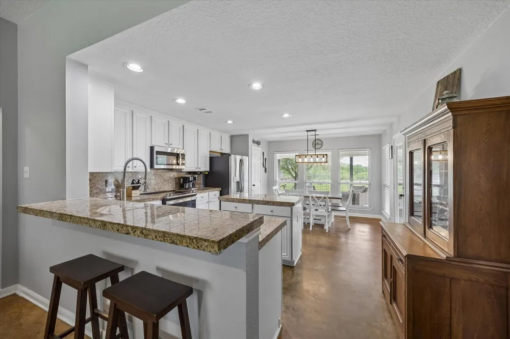 1791 Fm 2434 Weimar, TX 78962