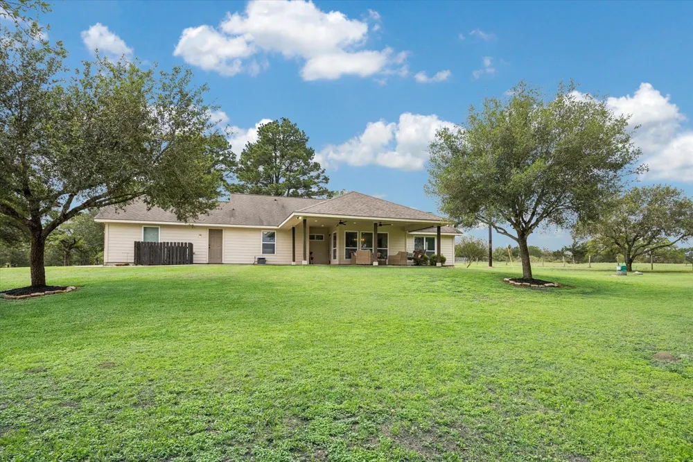 1791 Fm 2434 Weimar, TX 78962