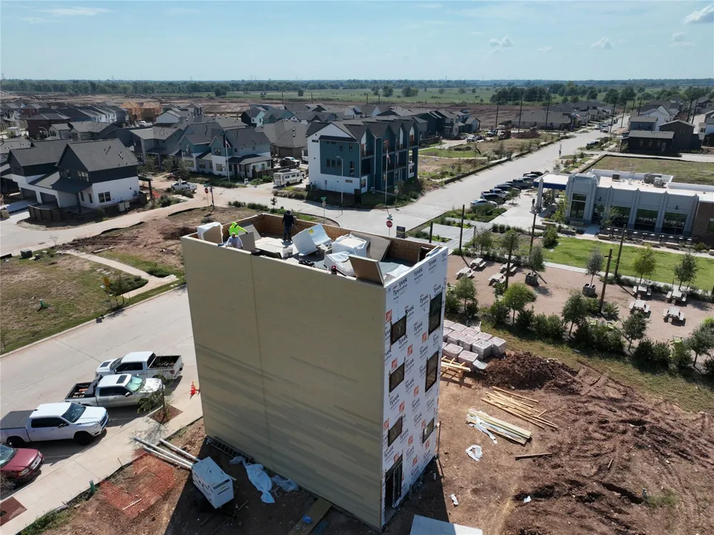 1241 Mercantile Street Richmond, TX 77406