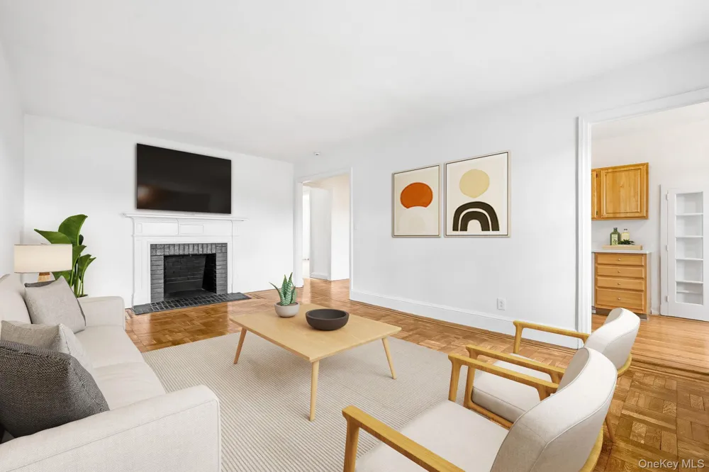 300 S Broadway #3D Tarrytown, NY 10591