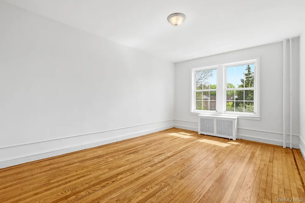 300 S Broadway #3D Tarrytown, NY 10591