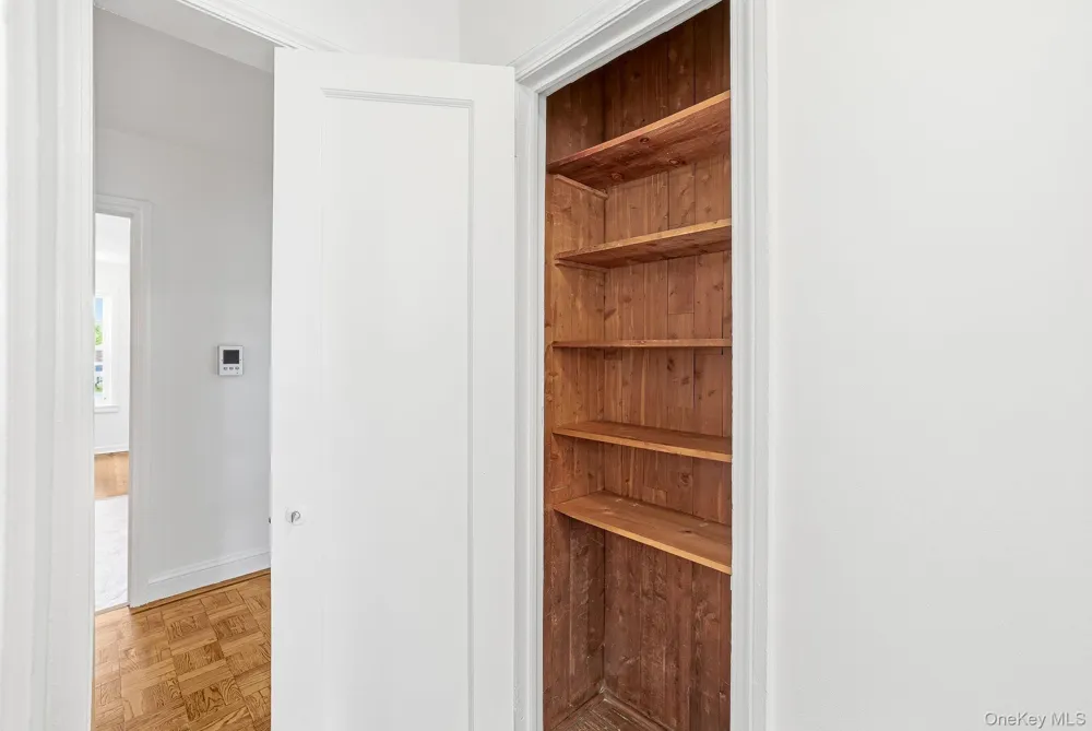 300 S Broadway #3D Tarrytown, NY 10591