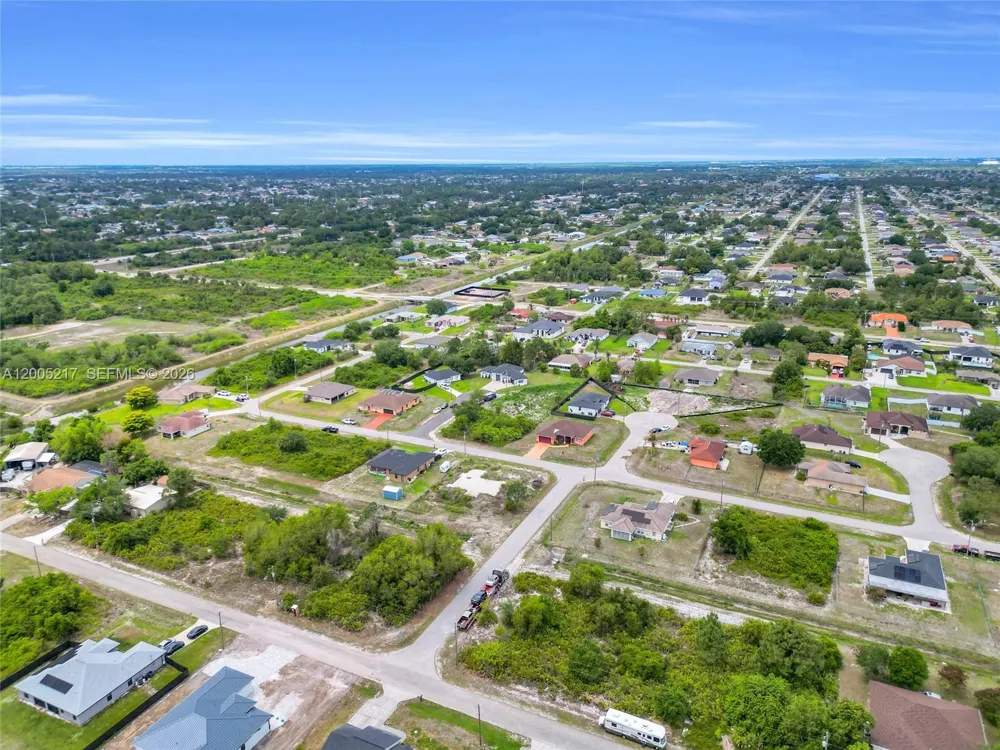 3510 W 9th Ct Lehigh Acres, FL 33971