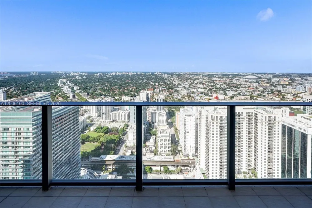 1000 Brickell Plaza #PH5106 Miami, FL 33131