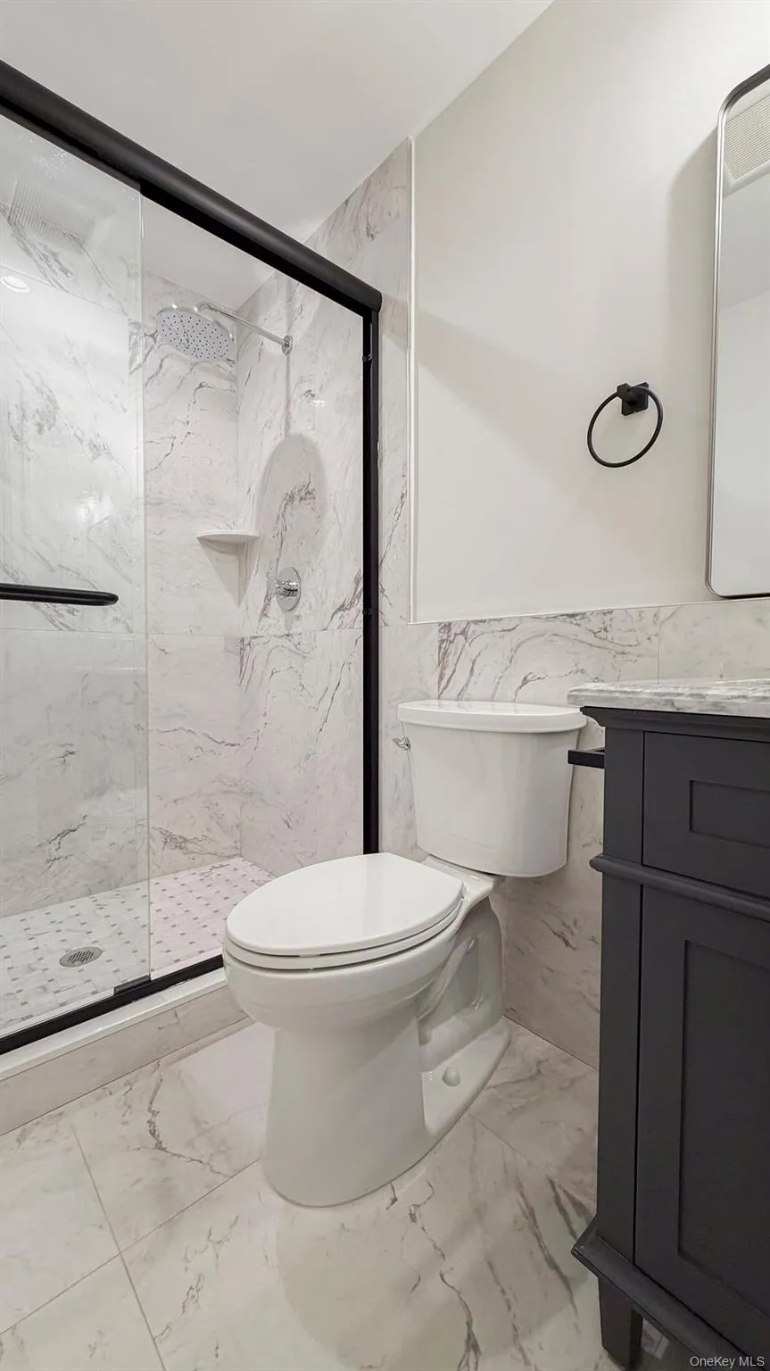 3421 Hawthorne Drive Wantagh, NY 11793